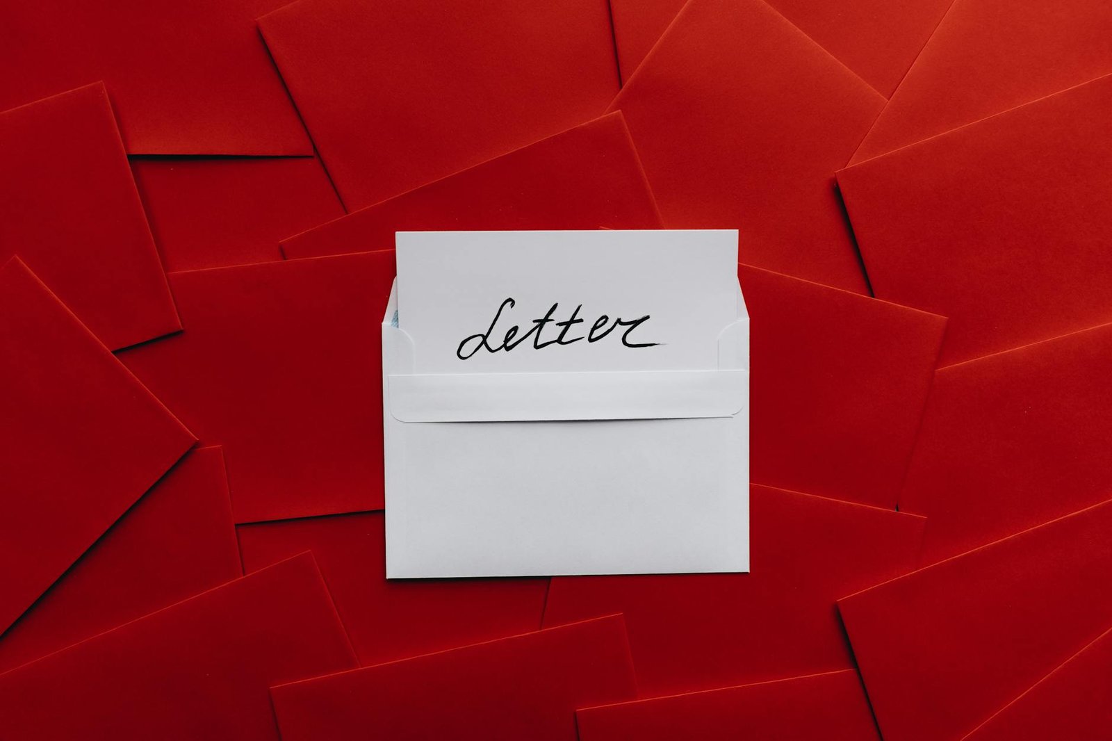 Carta de Apresentação para Primeiro Emprego: O Modelo Definitivo para Despontar na Carreira — carta de apresentação para prim