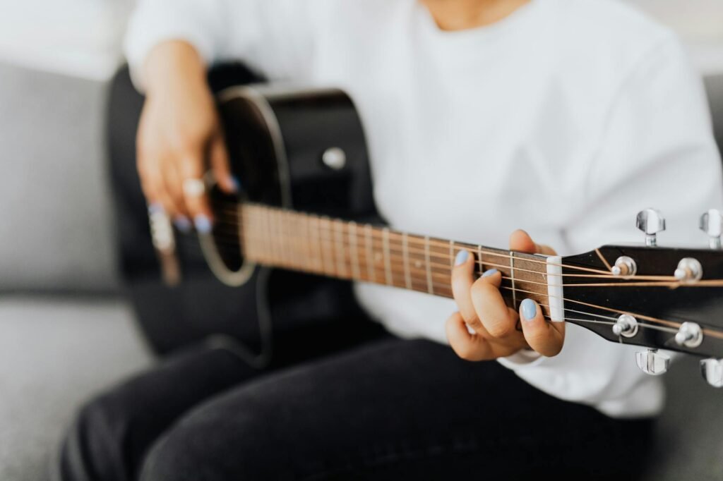 Como Aprender a Tocar Violão do Zero (Adulto): Guia Definitivo para Iniciantes — como aprender a tocar violão do zero adulto