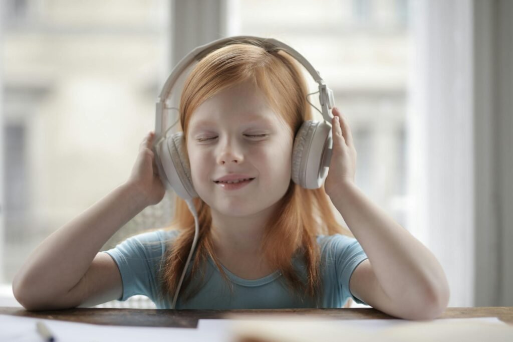 Como melhorar o listening em inglês sozinho — como melhorar o listening em inglês sozinho | revistazepereira.com.br