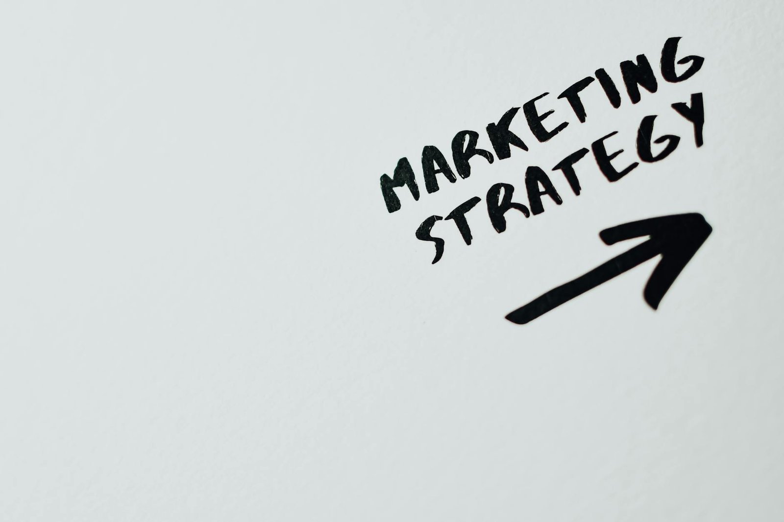 Marketing vs. Publicidade: Desvende as Diferenças Essenciais com Exemplos Práticos — diferença entre marketing e publicidade