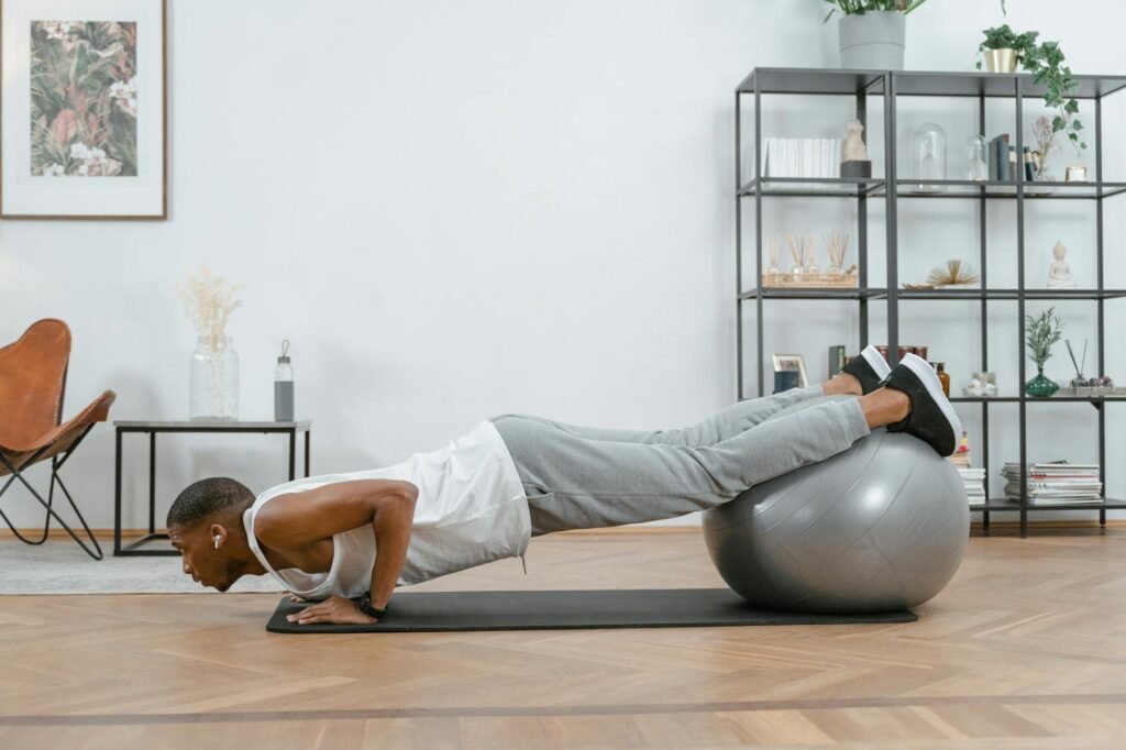 Exercícios para fazer em casa sem equipamento — exercícios para fazer em casa sem equipamento | revistazepereira.com.br
