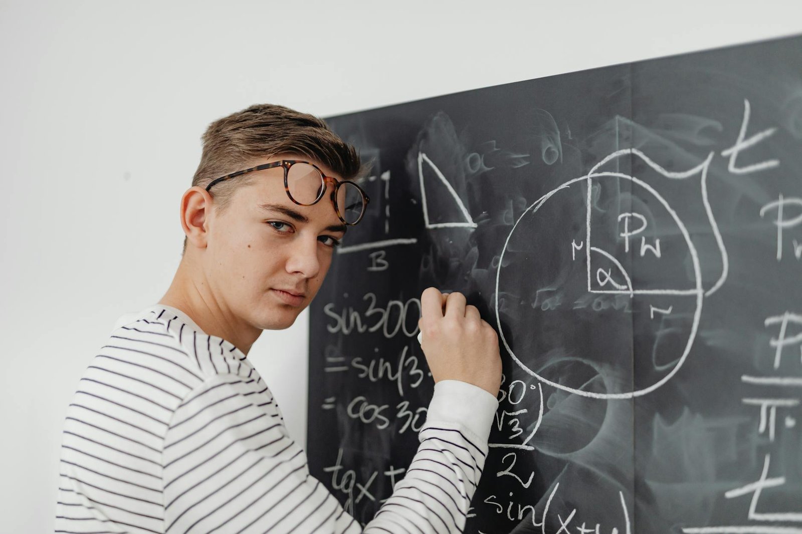 Domine Qualquer Assunto Novo Rápido: As Estratégias Comprovadas para um Aprendizado Acelerado — melhor forma de aprender um a